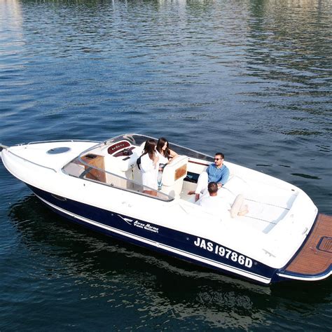 jasi como lake boat tour